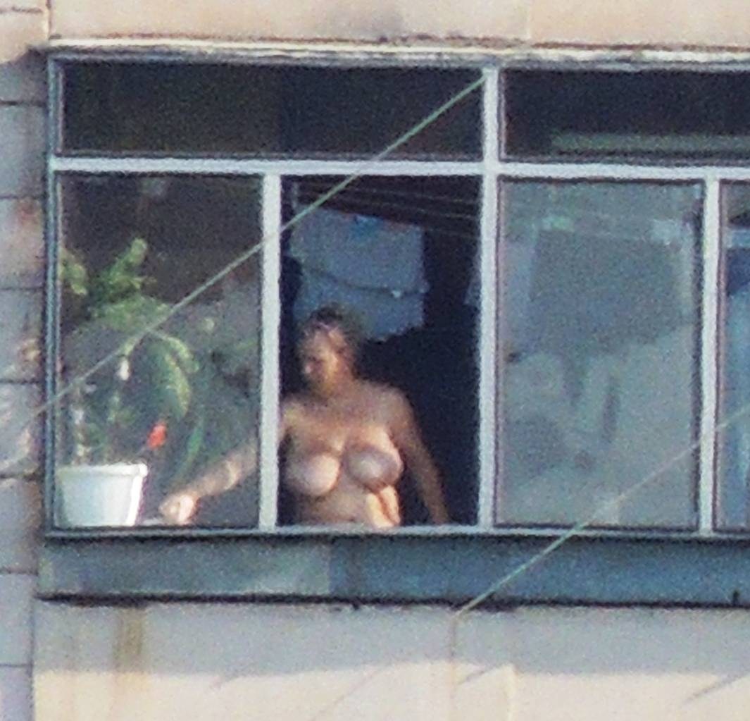 Naked Woman At The Window 40 Photos Porn Photo