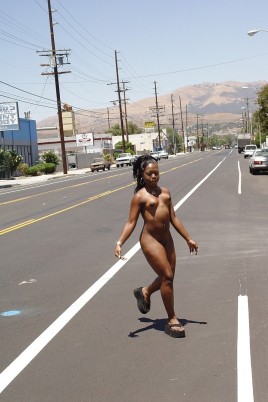 Walks naked private (82 photos)