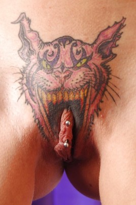 Porno tattoo on husband's pubis (73 photos)