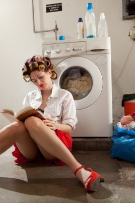 Ironing the laundry (74 photos)