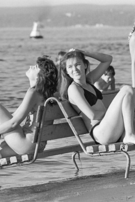Nudists Girls on the Beach in Gagra (63 photos)