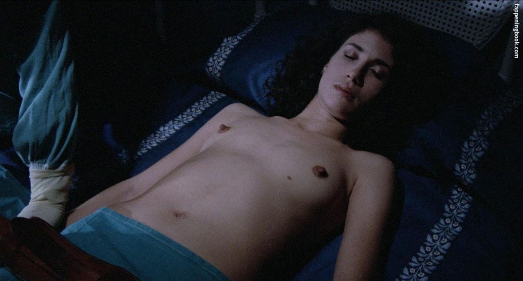 Lana Clarkson is hot