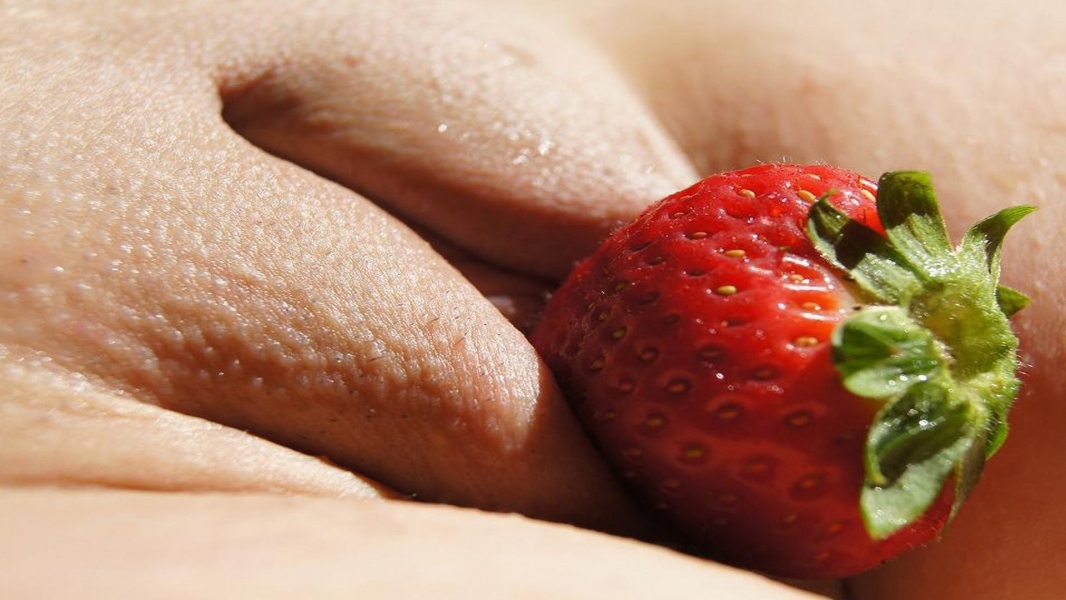 Strawberry with cream erotic