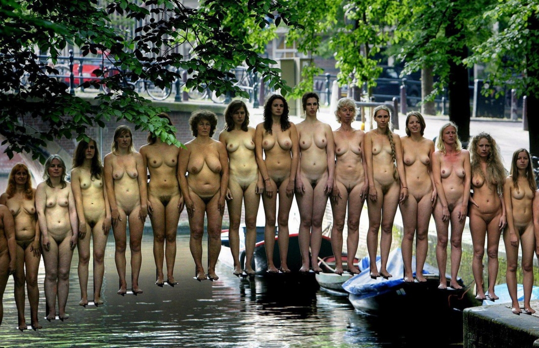 Many naked women in the body