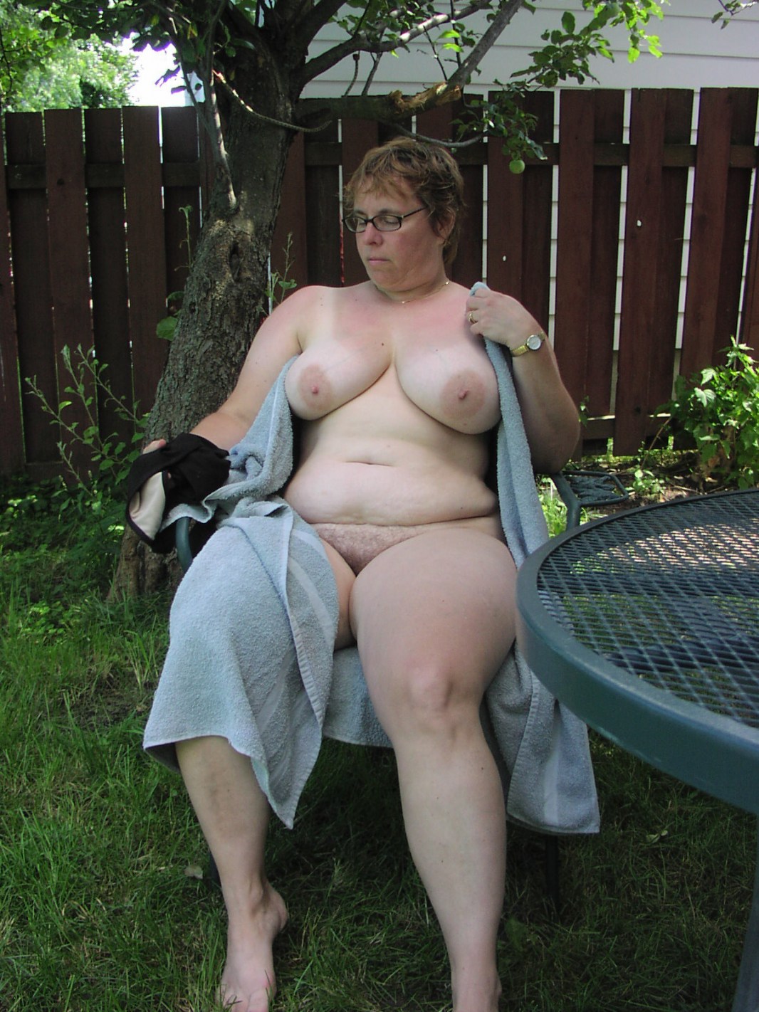 Bare fat women in the country