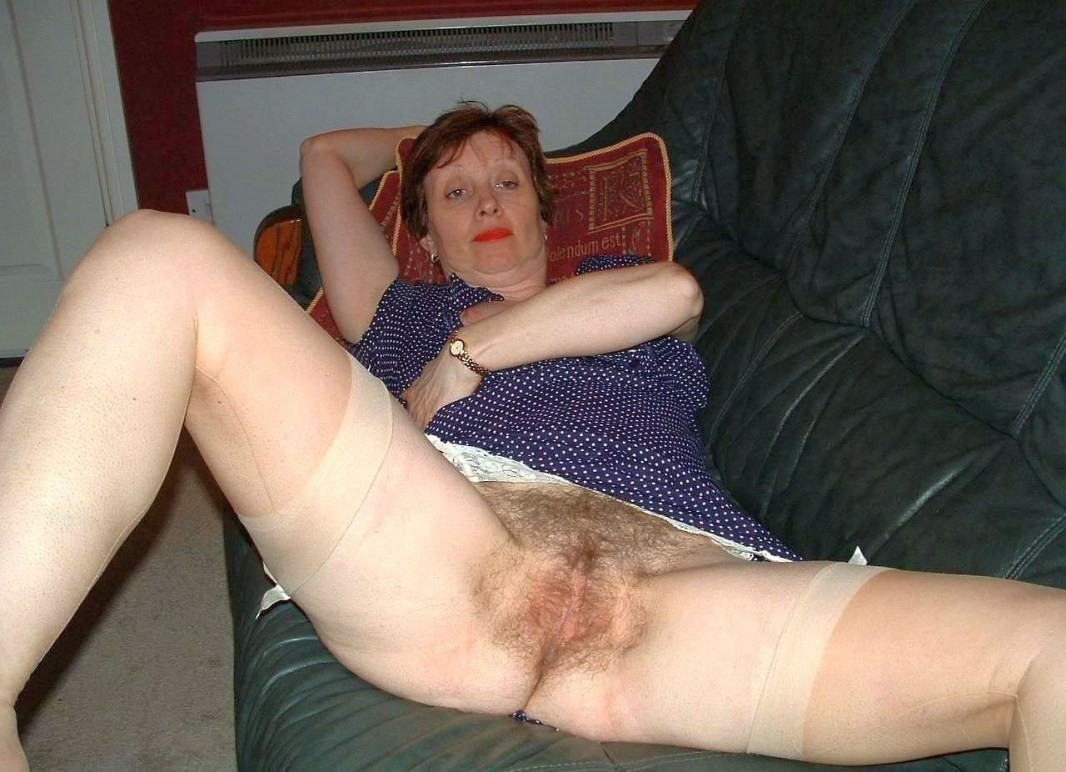 Older women without panties