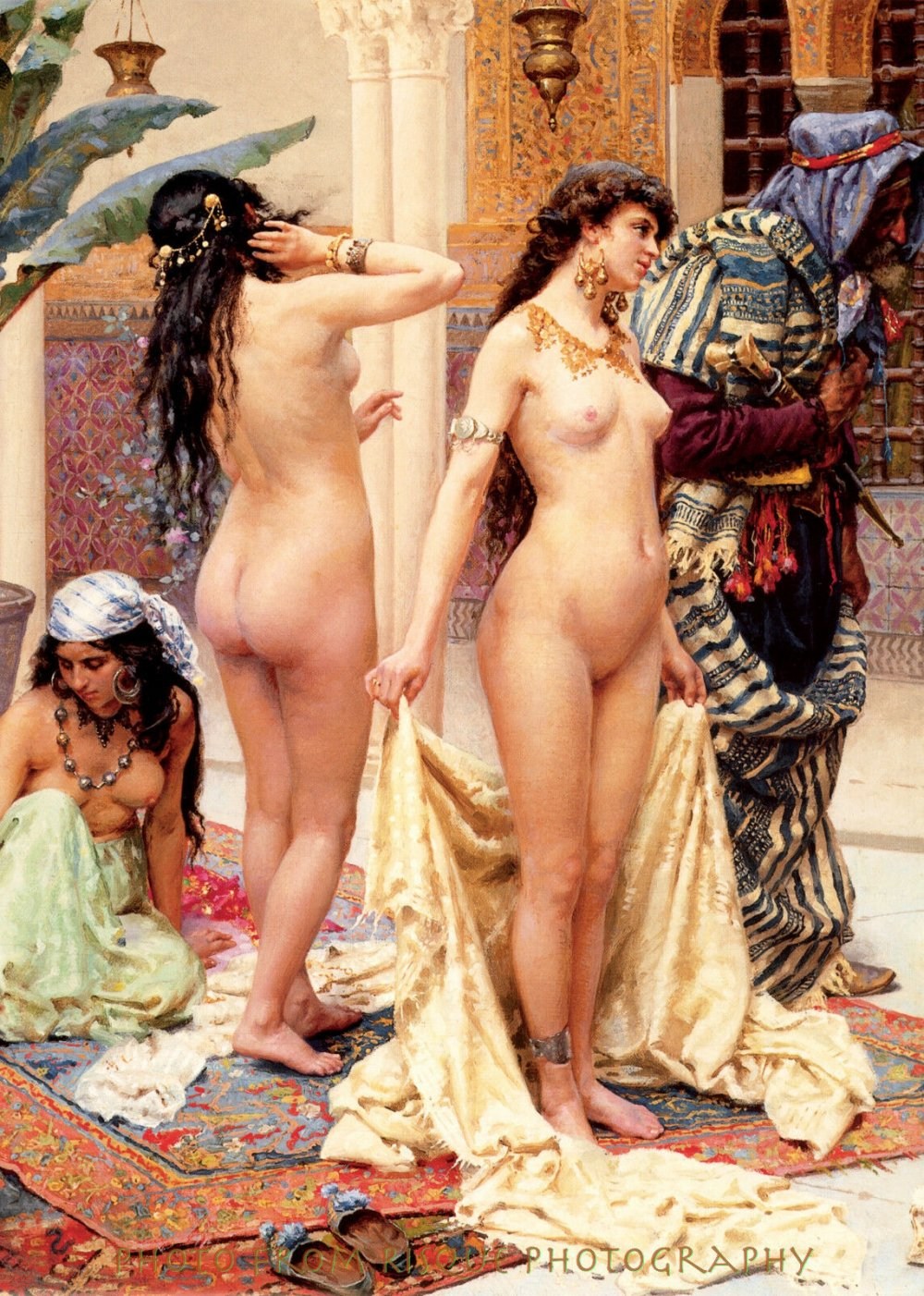 Girls undress in a harem