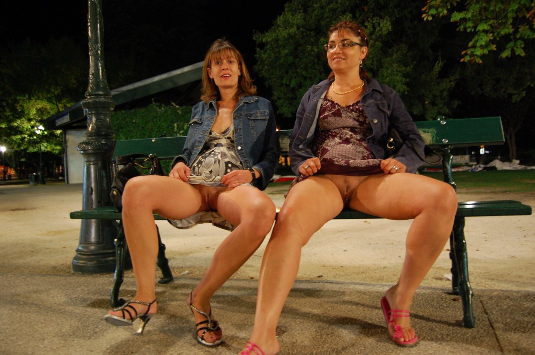 Woman without panties in the bar