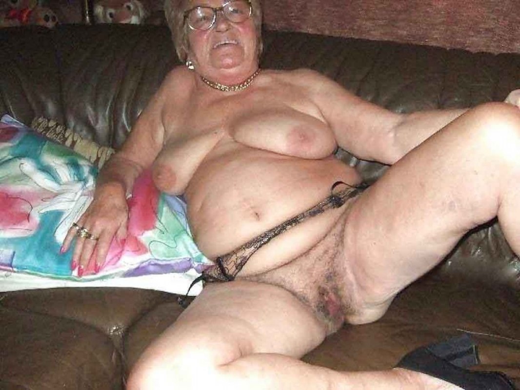 Intimate old women