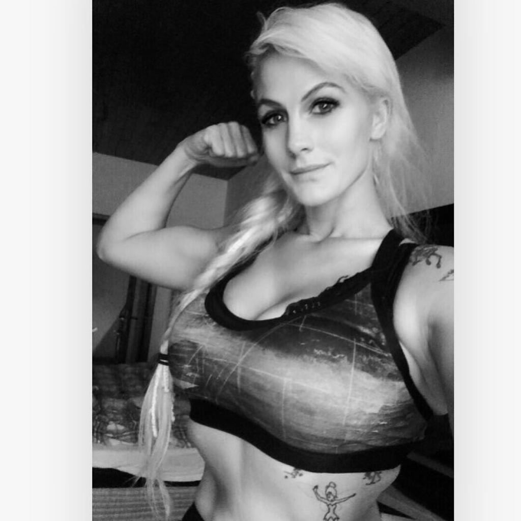 Shei fox lesbian with big tits