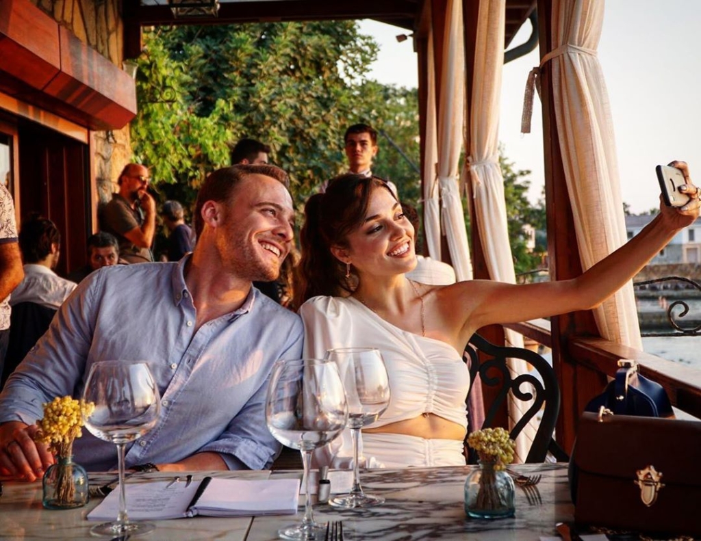 Kerem Bursin and Hande Erchel Kiss