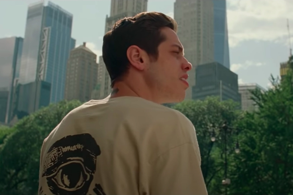 Pete Davidson style
