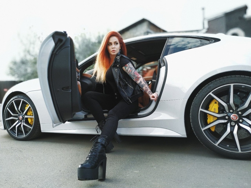 Margot Dirzh honey