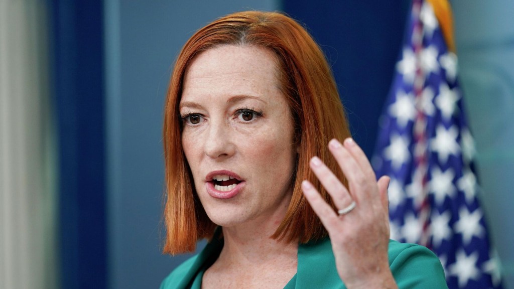 Psaki Jennifer in a leather cloak