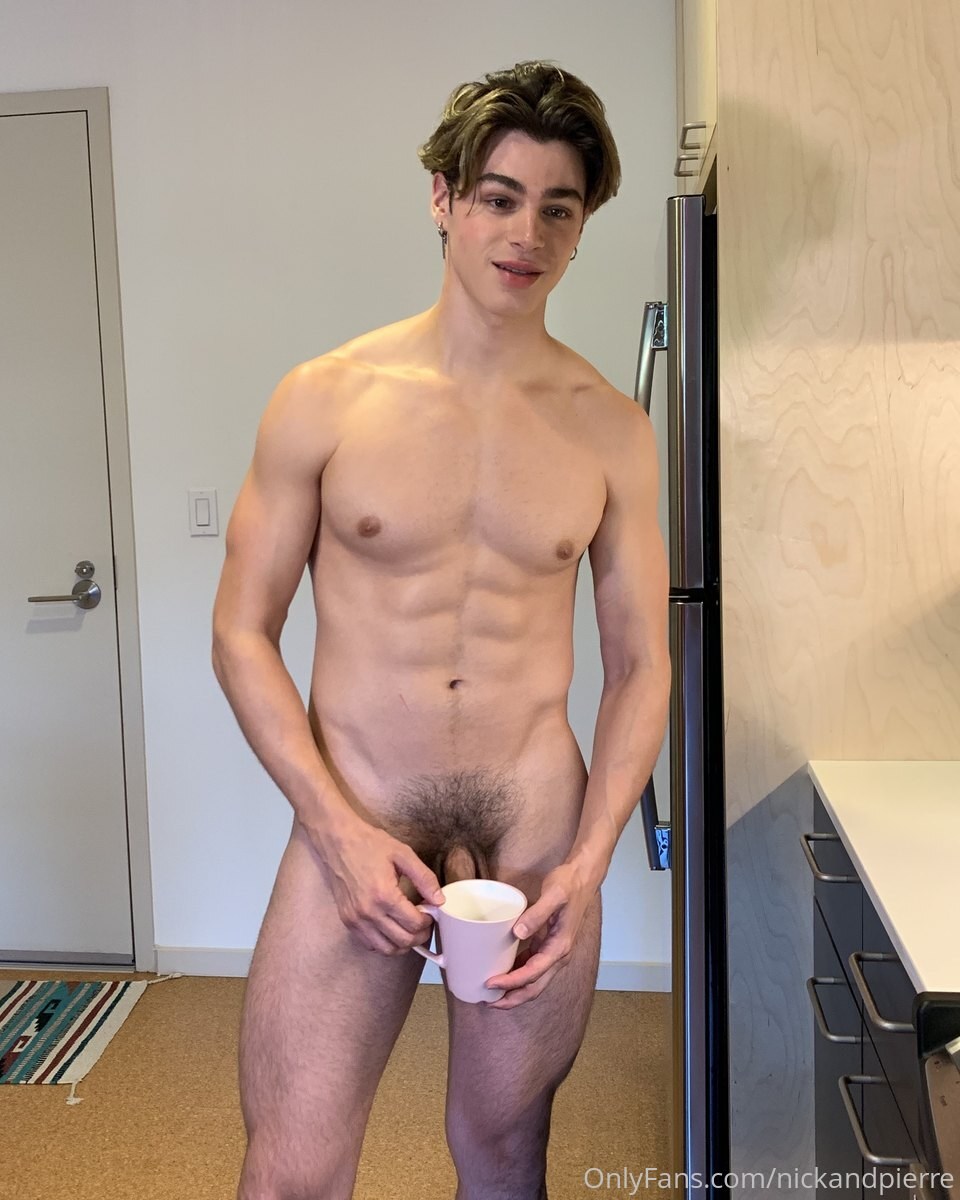 Naked Sebastian Kross Mark Henderson