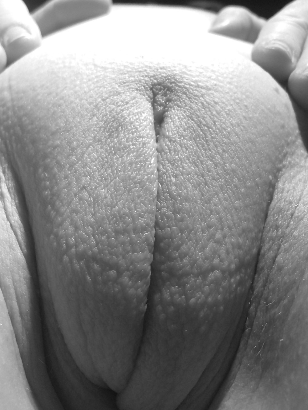 Armometer in the ass of a girl