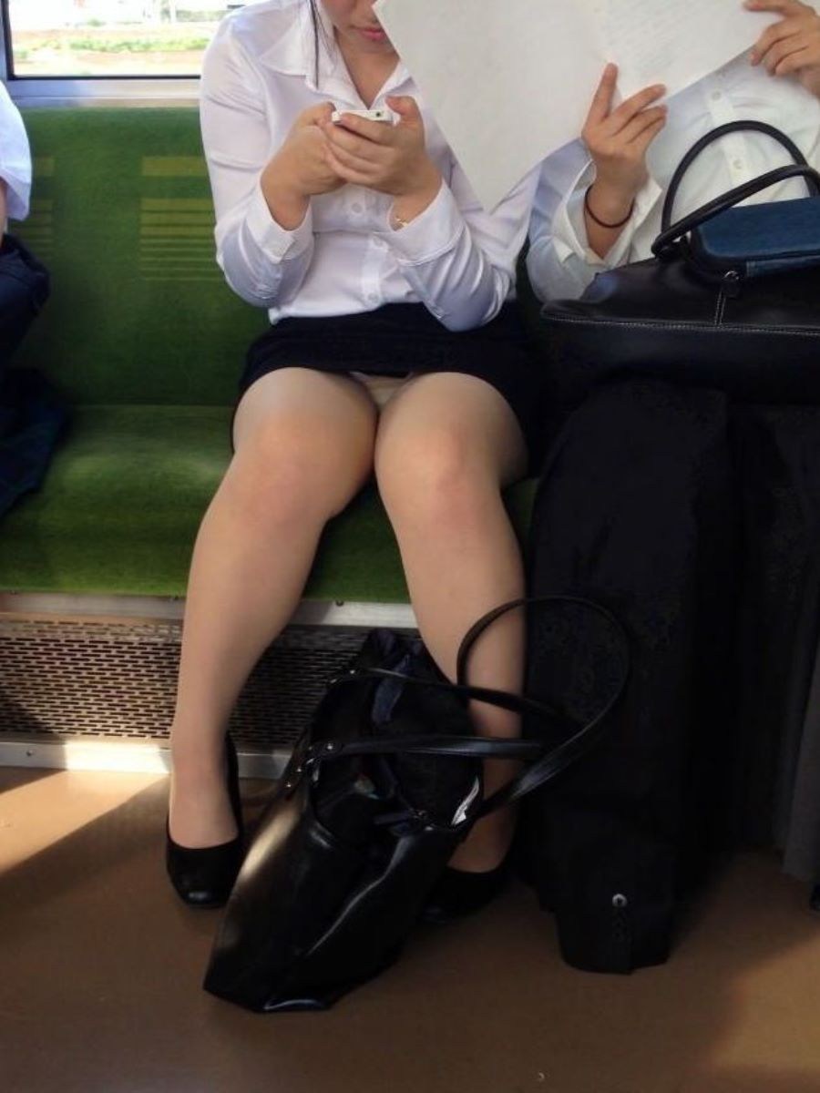 Straight up the skirt