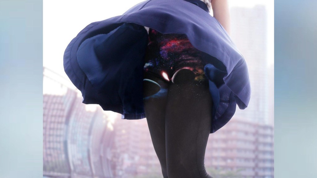 Look for girls under skirts