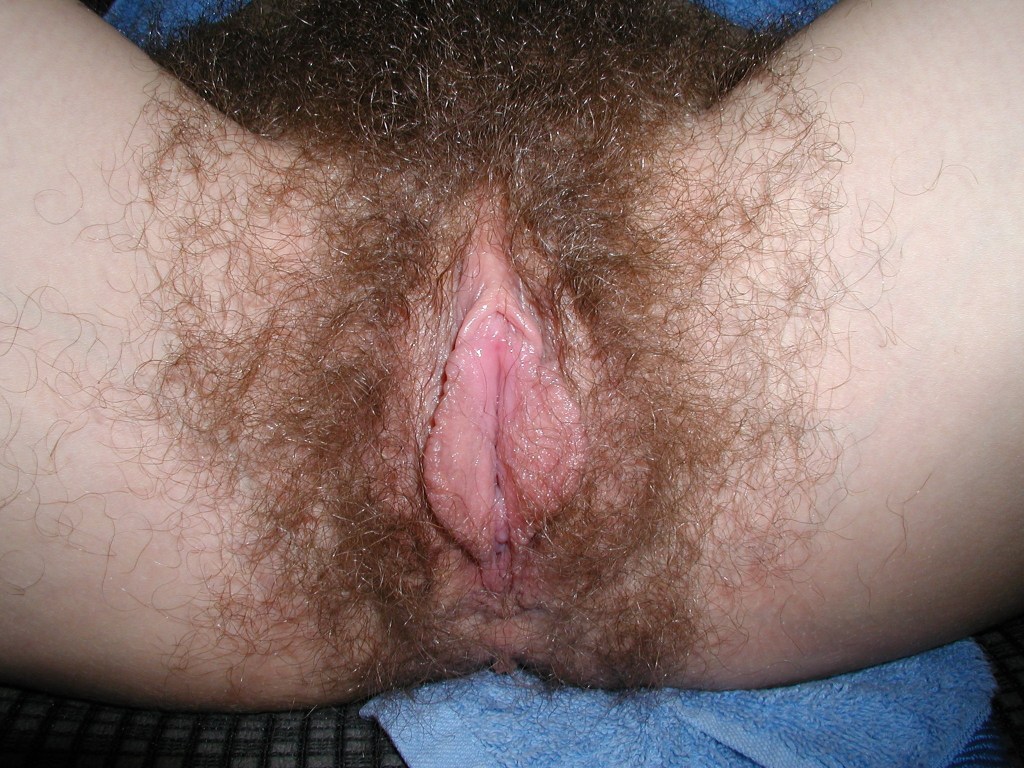 Hairy female crotch