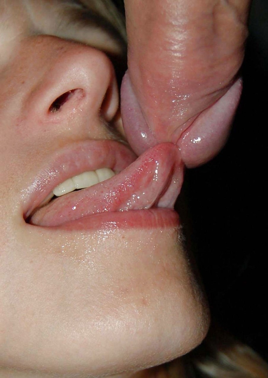 Kissing with Cum on the Lips (62 photos)