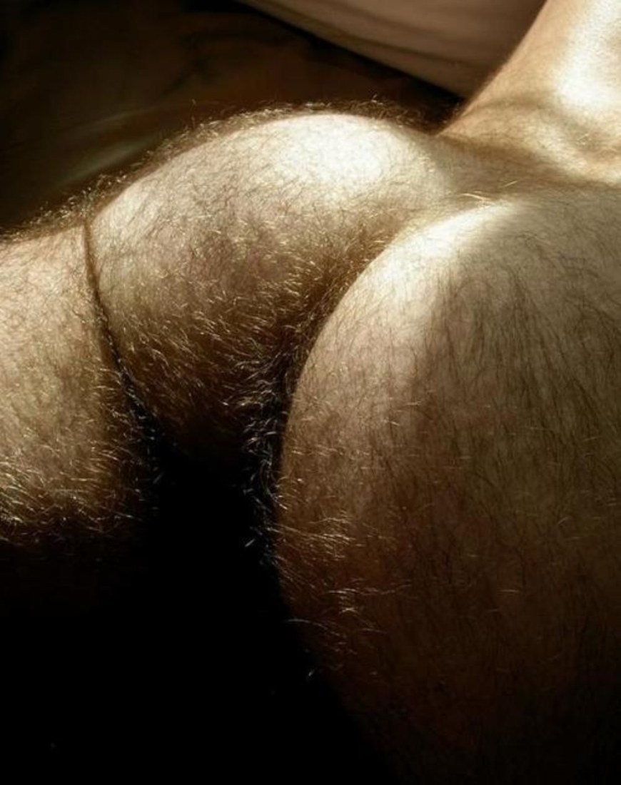 Hairy men's butt