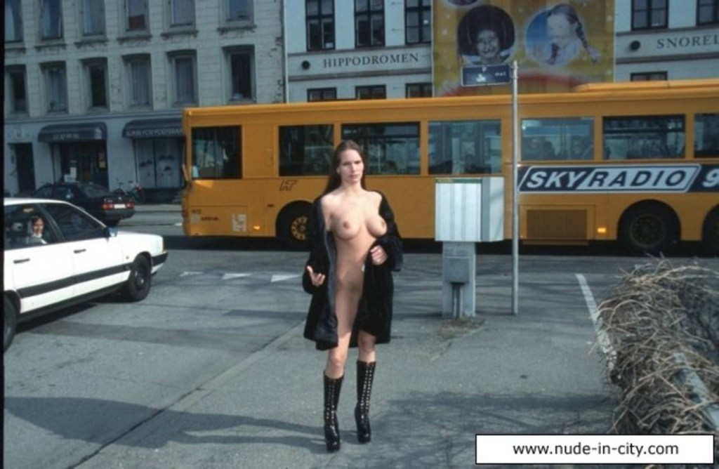 Naked women Amsterdam
