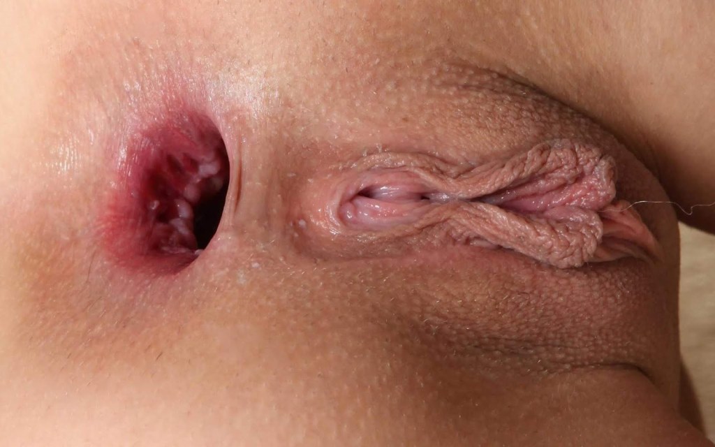 Kozi Vagina close -up