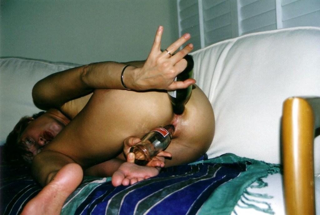 Olga Kobzar bottle anal